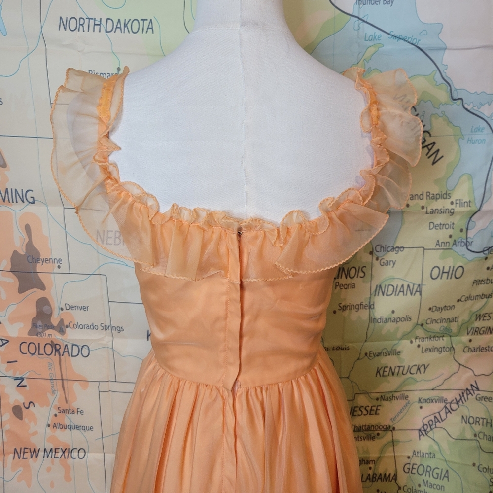 Vintage 1970s Full-length Prom Dress Peach Ruffles Long Flowy Chiffon Formal - Picture 7 of 16
